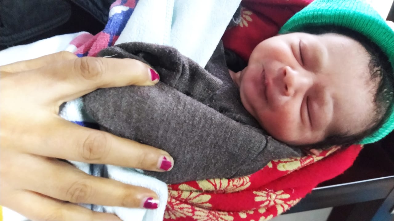 Mrs Sapna & Mr Nilu blessed with Cute Baby